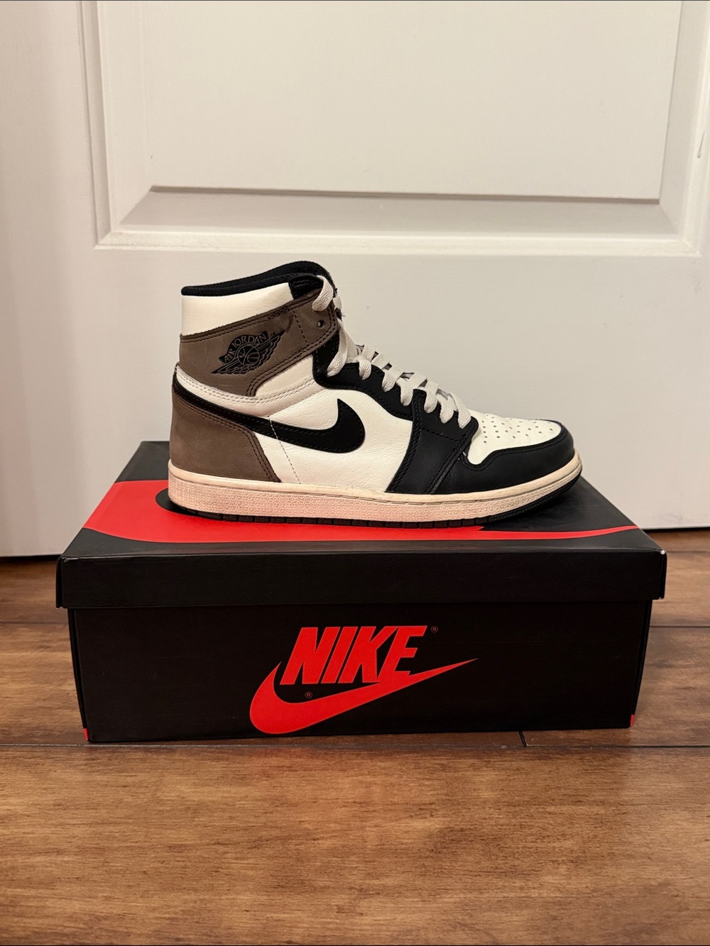 Nike Air Jordan 1 High OG - Unisex